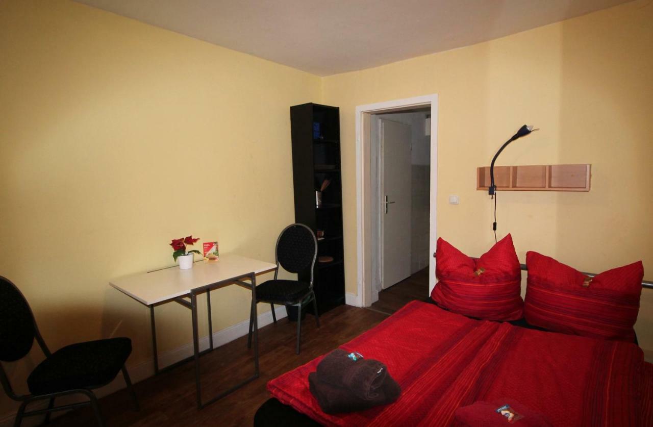 Hotel Sleep In Hamburg St. Pauli Zewnętrze zdjęcie